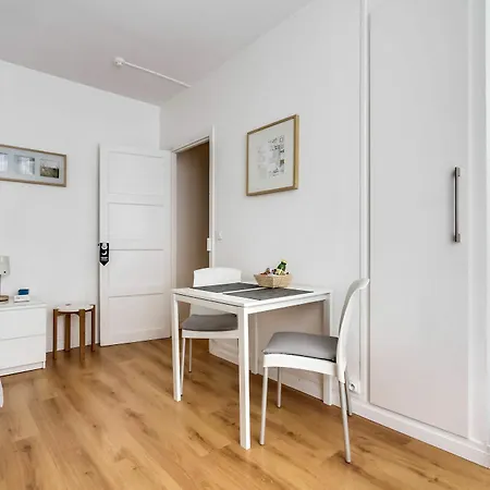 Paris 3*